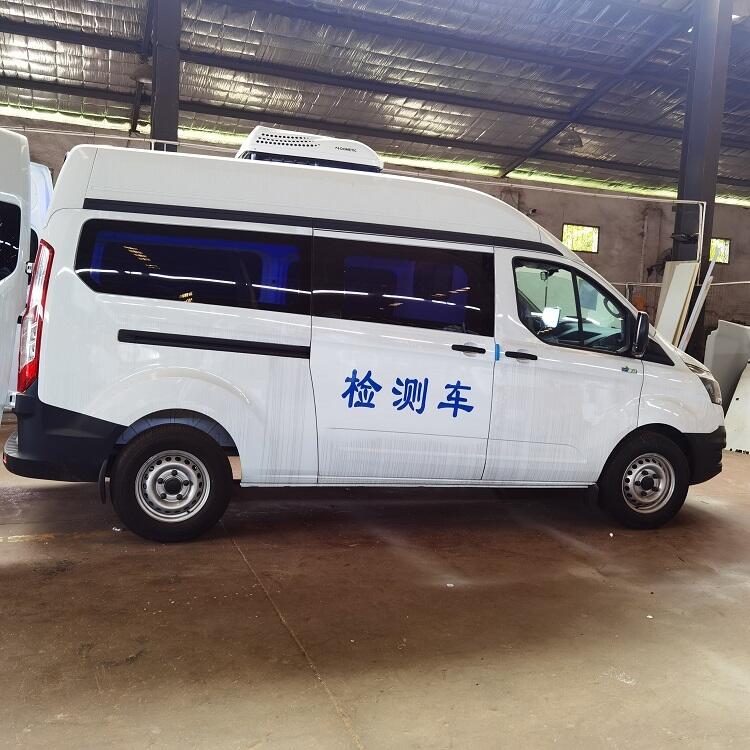 油品檢測(cè)車_福特V362汽柴油檢測(cè)車_廠家定制生產(chǎn)