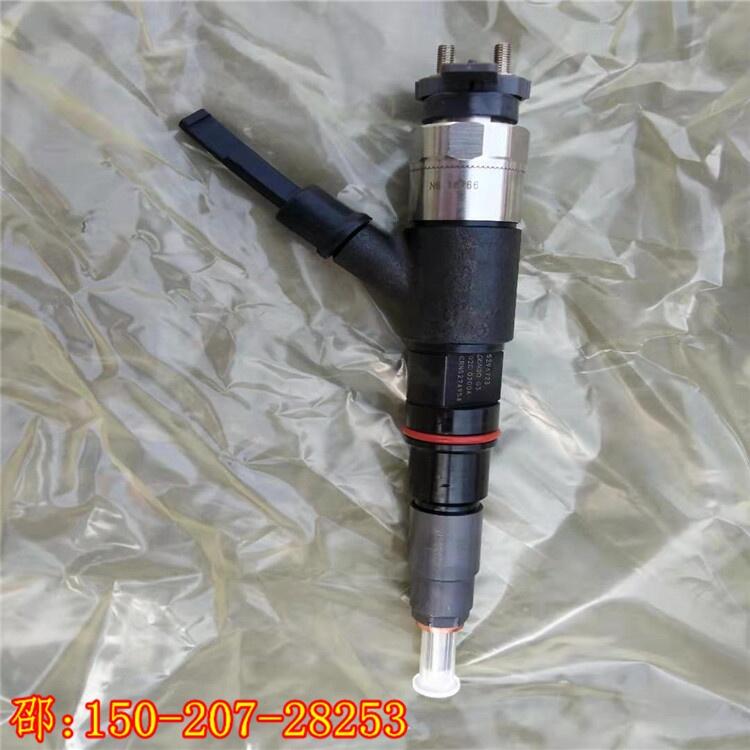 ISF3.8(博士）噴油器4947582上?？得魉?347134