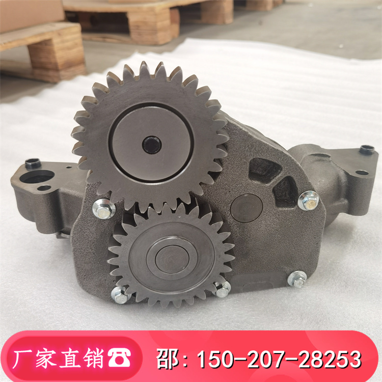 600馬力三一起重機(jī)4955955 5680039QSX15潤滑油泵