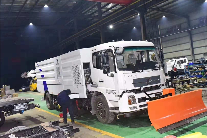 無錫鏟雪掃路車多少錢湖北園林綠化灑水車廠家