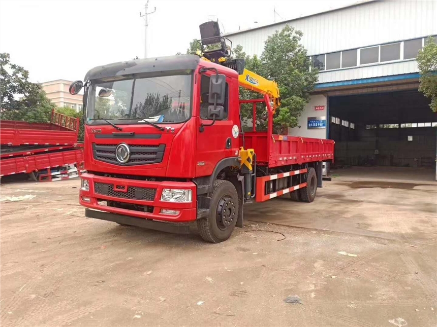 東風(fēng)牌EQ5168JSQLV1型隨車起重運(yùn)輸車