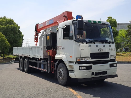 星馬牌AH5251JSQ0L5型隨車起重運輸車