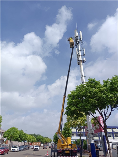 汕頭市高空作業(yè)車出租，路燈車出租，攝像頭安裝車出租