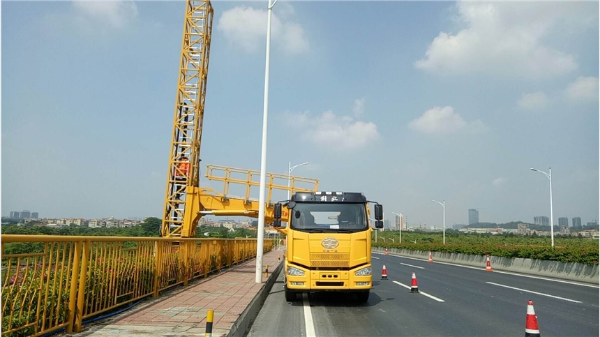 雷州市橋梁檢測車出租-橋梁檢測-支架安裝-管道鋪設找橋檢車