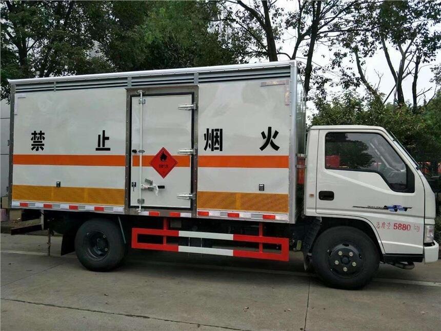 咸陽(yáng)市解放6米防爆車(chē)整車(chē)改裝