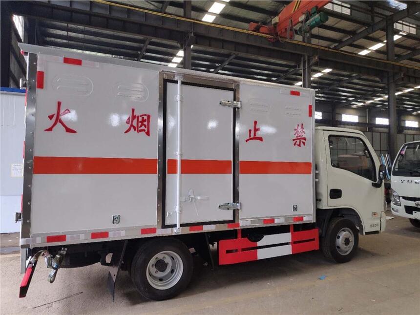 浙江廠家直銷1噸危險品廂式運輸車_2類易燃?xì)怏w運輸車現(xiàn)車隨時提走