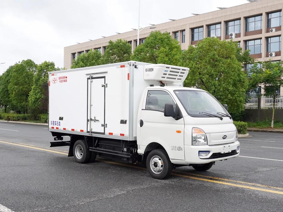 廣西金城江面包型冷藏車廠家直銷