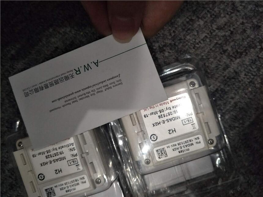 遠路供應HONEYWELL開關，TYP103SR-12A-4