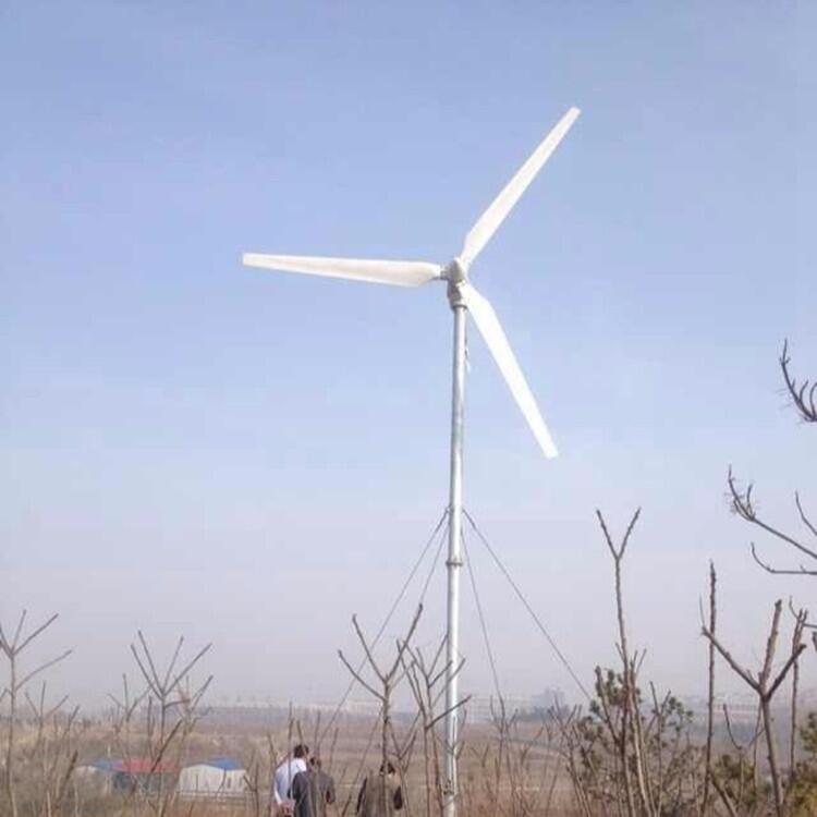 全套家用風力發(fā)電機220伏1500瓦小型風力發(fā)電機廠家