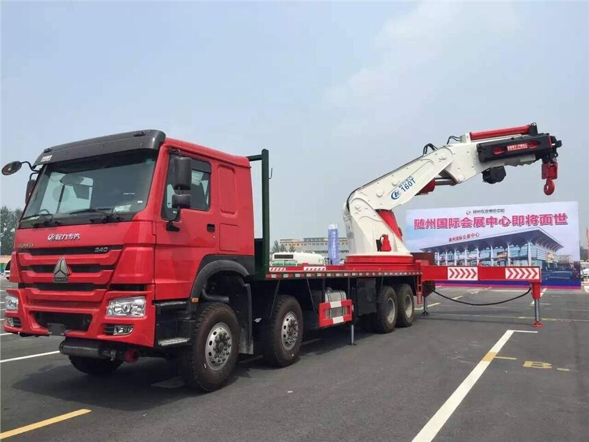 國五17噸隨車吊藍(lán)牌隨車吊