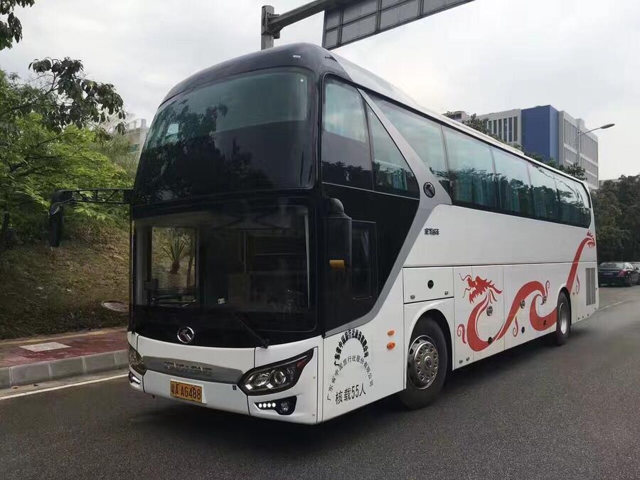 廣州機(jī)場(chǎng)大巴接送租車(chē)哪家好？花都區(qū)租53座大巴車(chē)接送價(jià)格