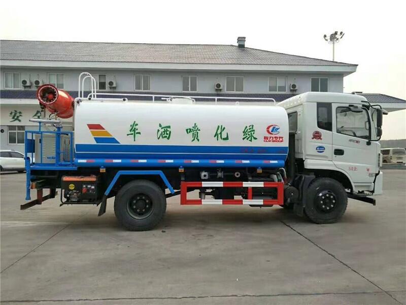 陜西國6綠化噴灑車操作靈活