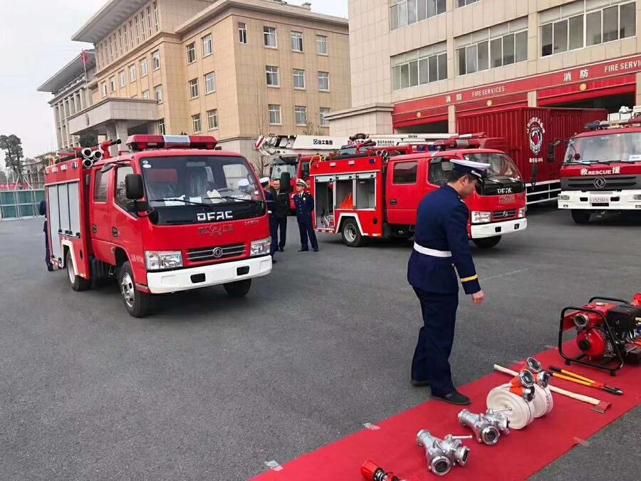 唐山社區(qū)水罐消防車廠家報價 小型消防車參數(shù)圖片