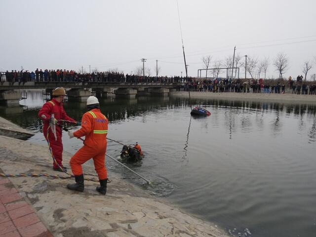 婁煩市政管道砌磚墻封堵需要多少錢、潛水員公司