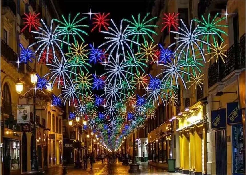 大紅燈籠燈桿  十二生肖圖案   LED中國結(jié)