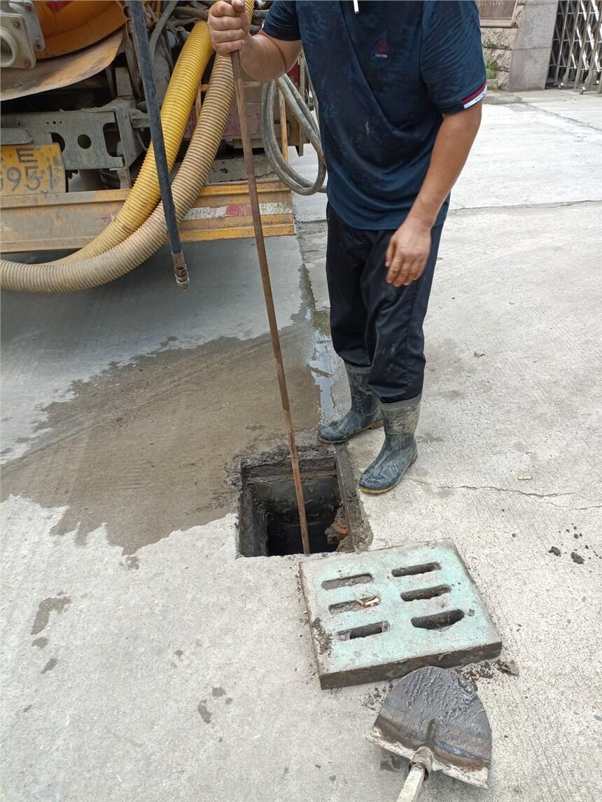 無錫江陰市周莊鎮(zhèn)污水管道高壓清洗_#@污泥池清淤泥水分離處理