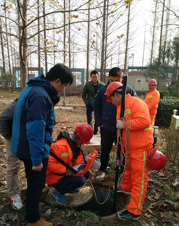 上海嘉定區(qū)高清攝像頭機(jī)器人檢測(cè)排查雨污管道公司