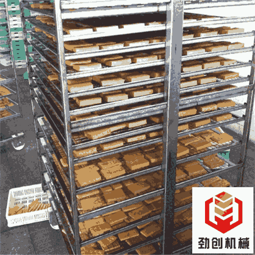 勁創(chuàng)直銷大型全自動豬頭肉燒雞煙熏設(shè)備