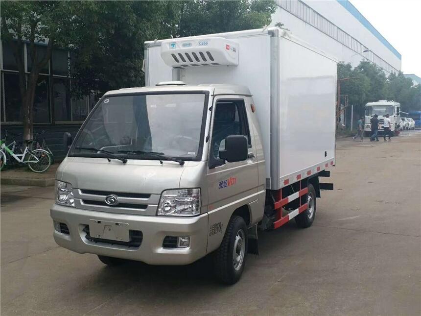 福田馭菱單輪冷藏車