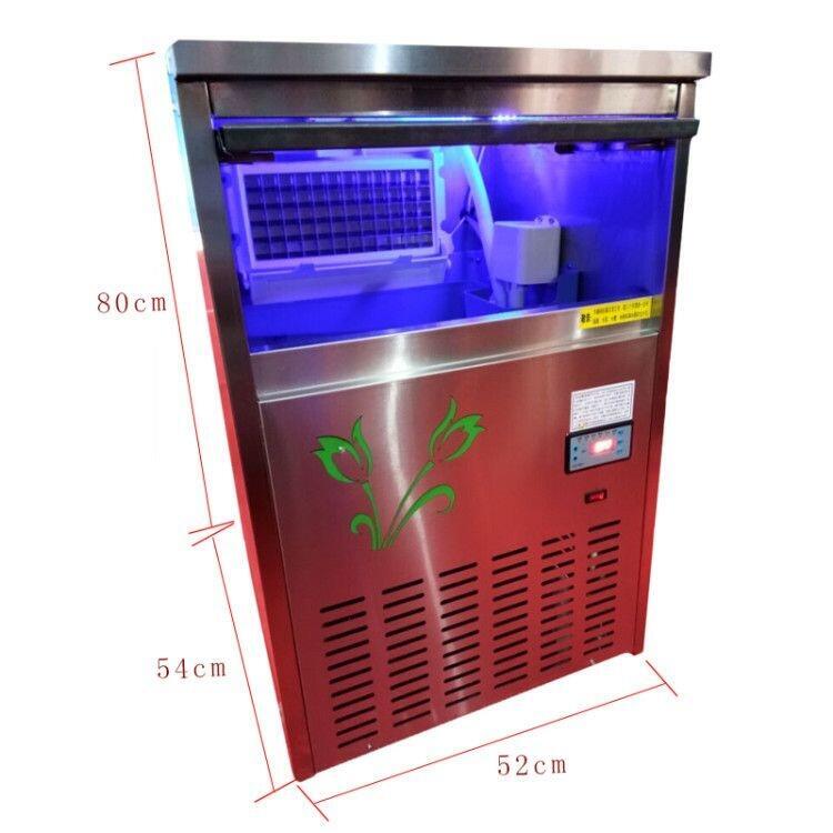 吧臺式藍(lán)光制冰機(jī)消毒殺菌，帶有自動清洗裝置 ，讓您省下清洗費，不影響正常工作