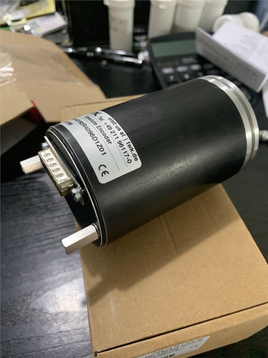 IW252系列型號IW252/40-0,25-KFN-KHN位移量測TWK傳感器