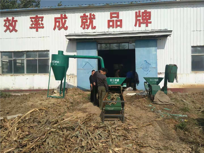 湖北新型飼料粉碎機豬飼料粉碎機