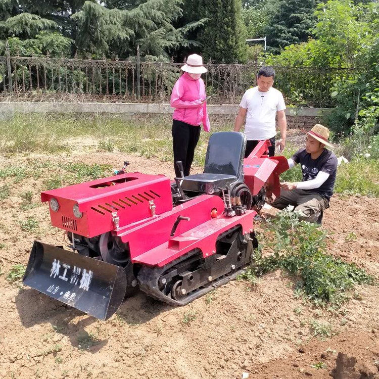 林工機(jī)械廠吉林16馬力乘坐履帶開(kāi)溝機(jī)