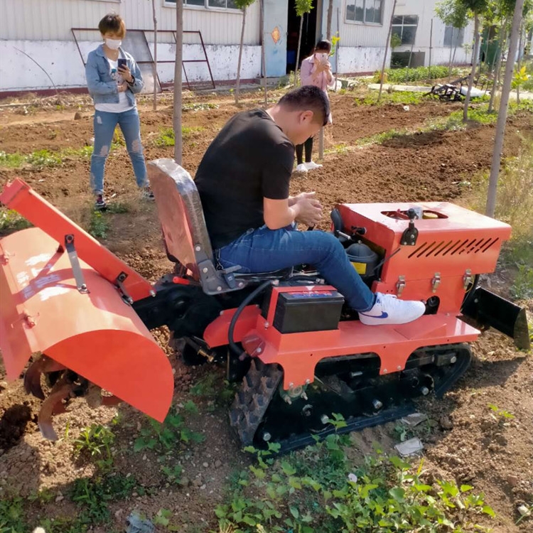 林工機械廠湖北16馬力乘坐式履帶旋耕機