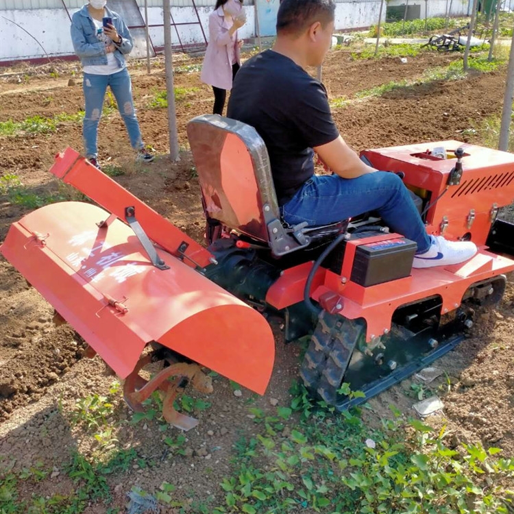 林工機(jī)械云南16馬力乘坐履帶除草機(jī)