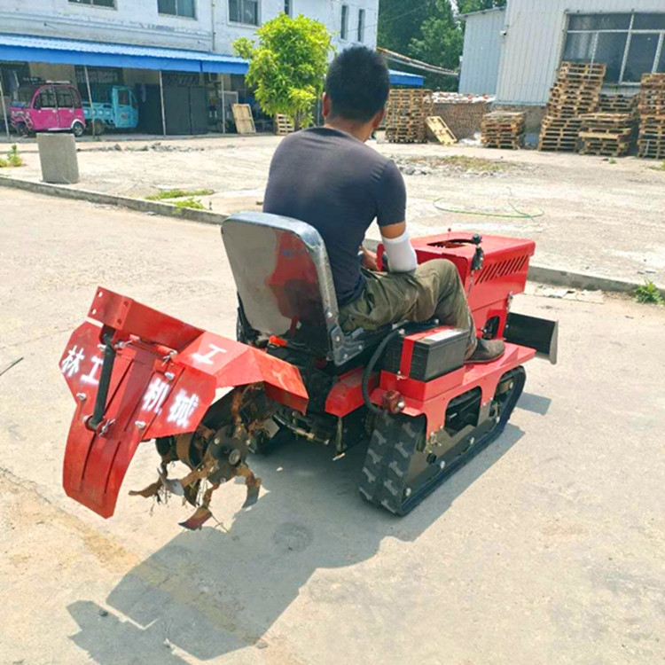 林工機械陜西16馬力乘坐式除草機