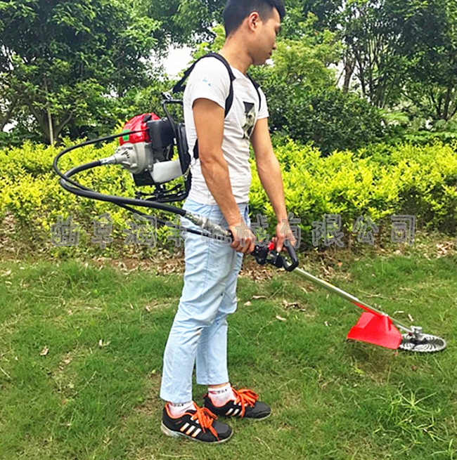 丘陵除草機(jī) 汽油鋤草機(jī) 背負(fù)式割草機(jī)