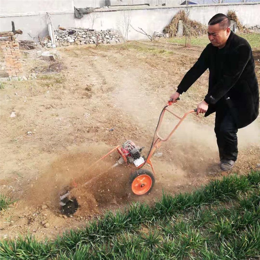 小菜園耕整除草機 背負式汽油除草機