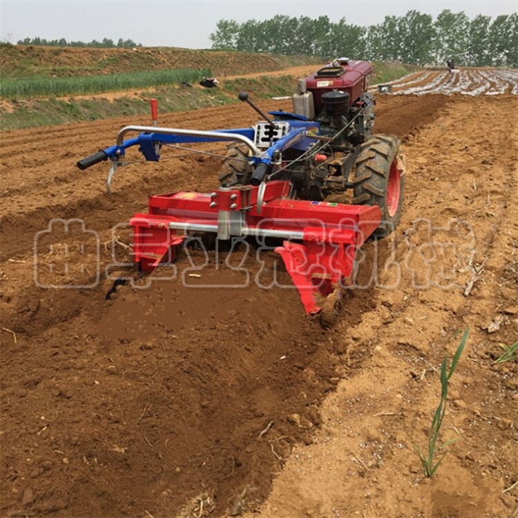 手扶車葡萄埋藤機(jī) 多種型號(hào)手扶拖拉機(jī) 茶園硬地翻耕碎土機(jī)