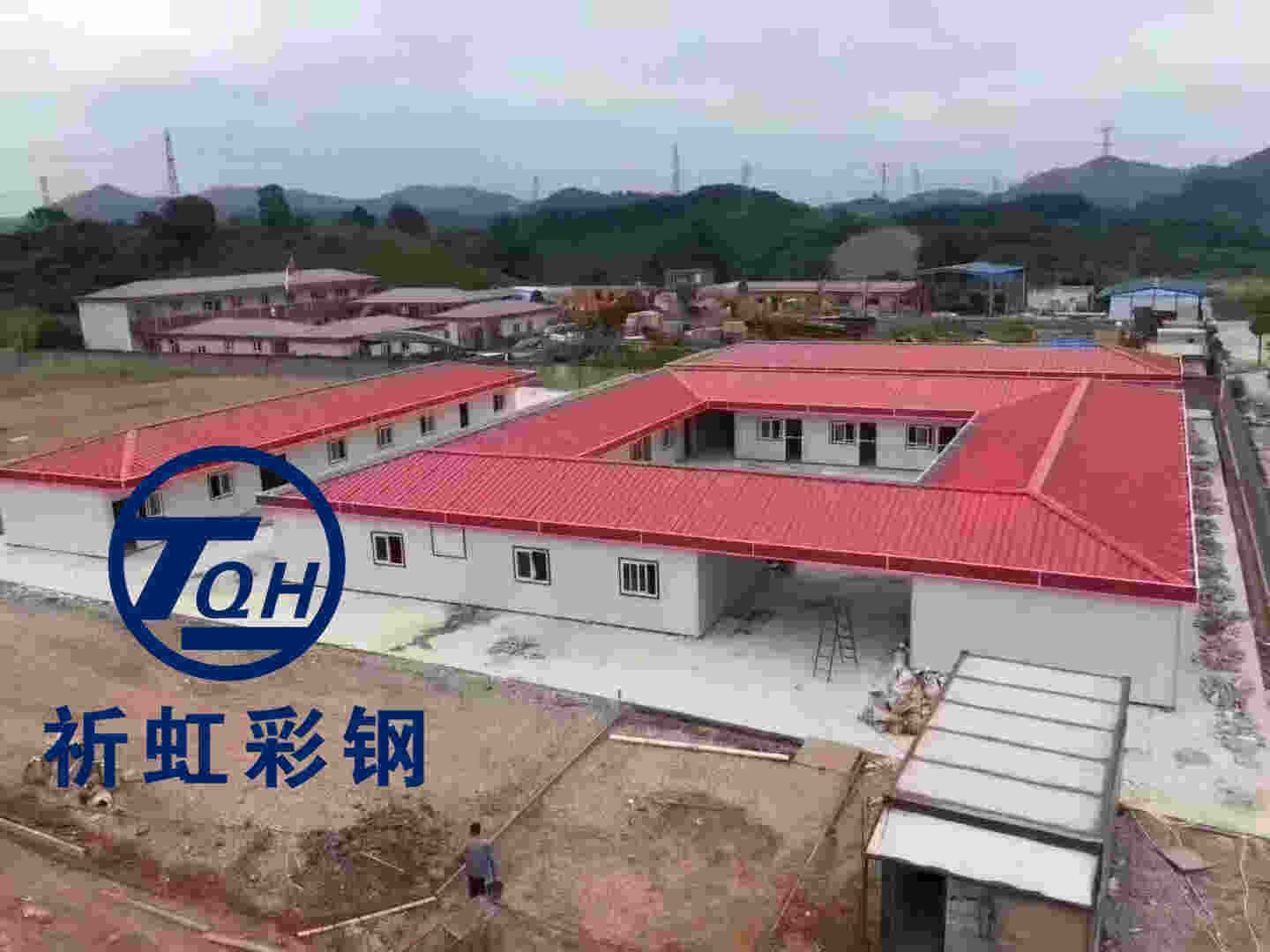 加工大同住人環(huán)保彩鋼房 左云縣巖棉活動房臨建房安裝