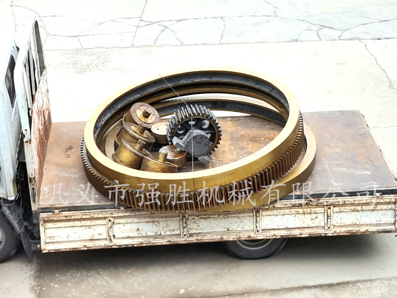 烘干機配件廠家直銷 供應(yīng)多種規(guī)格烘干機大齒輪滾圈