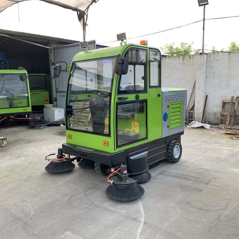 電動掃路車 廠區(qū) 公園用小型電動洗掃車