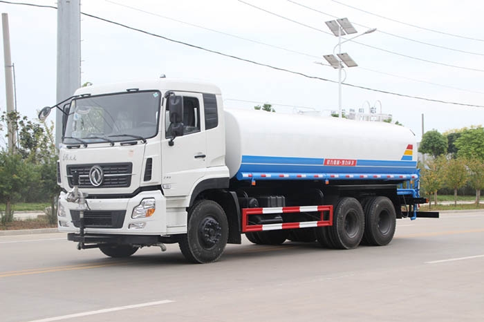 東風(fēng)天龍后雙橋18噸灑水車(chē)