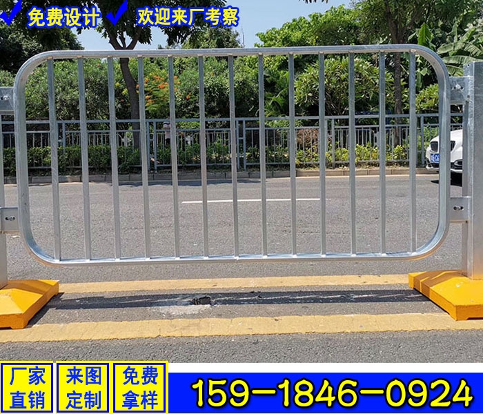 道路隔離京式護(hù)欄 乙型市政護(hù)欄 汕頭鋅鋼甲型護(hù)欄