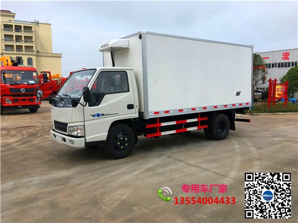小型冷藏車詳細(xì)介紹,冷機(jī)維修貴？全國(guó)聯(lián)保服務(wù)