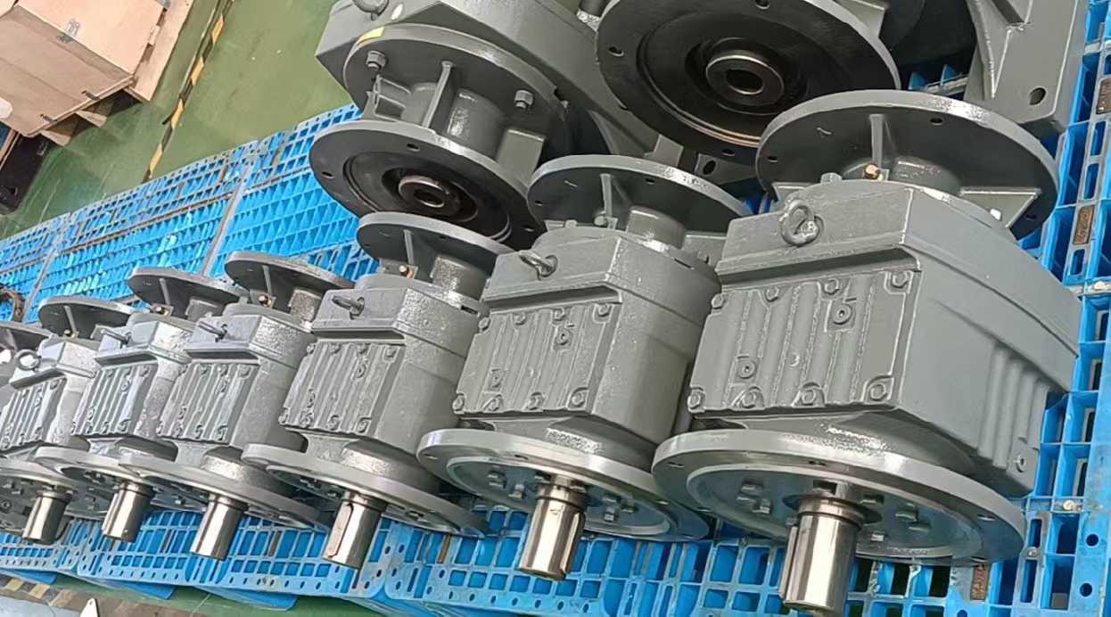 DPL84-32,EcMA一c10807Es減速機(jī)P2LD17