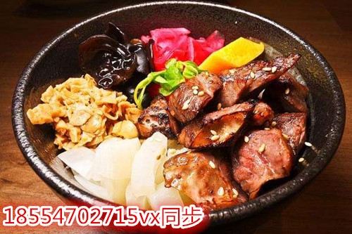 山東烤肉飯加盟店 兀島燒肉丼飯雙線吸客