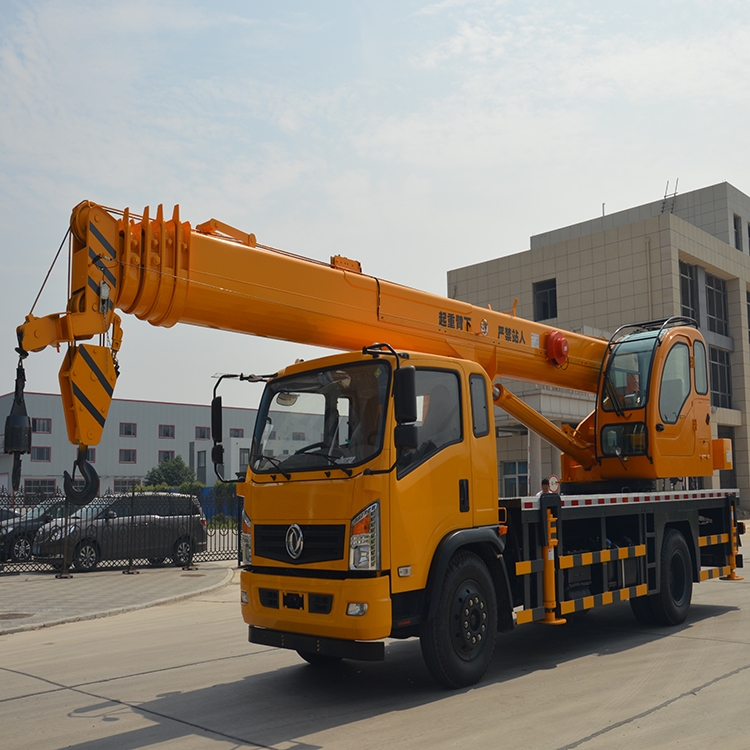 熱銷12噸吊車 12噸汽車吊價格 小型吊車