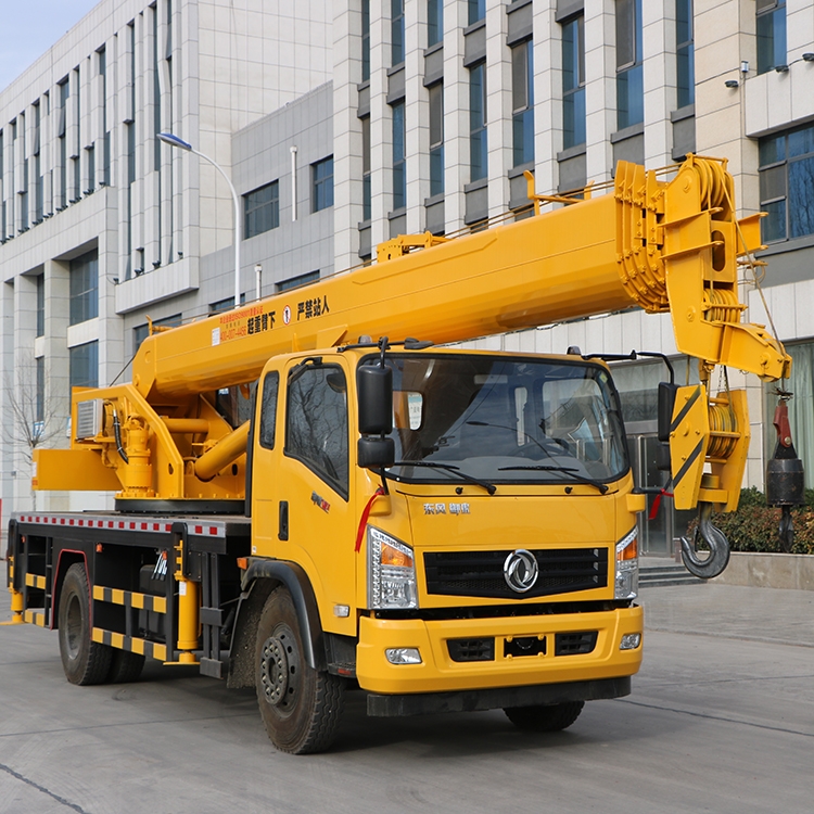 國五16噸吊車 16噸吊車  東風吊車 全國可上牌照