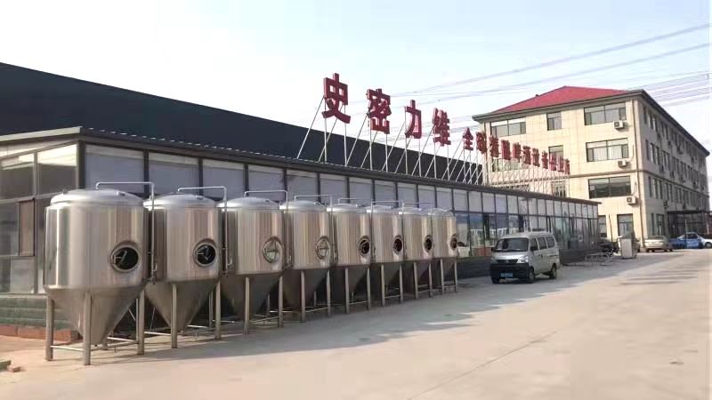 20噸大型啤酒廠精釀啤酒生產線設備