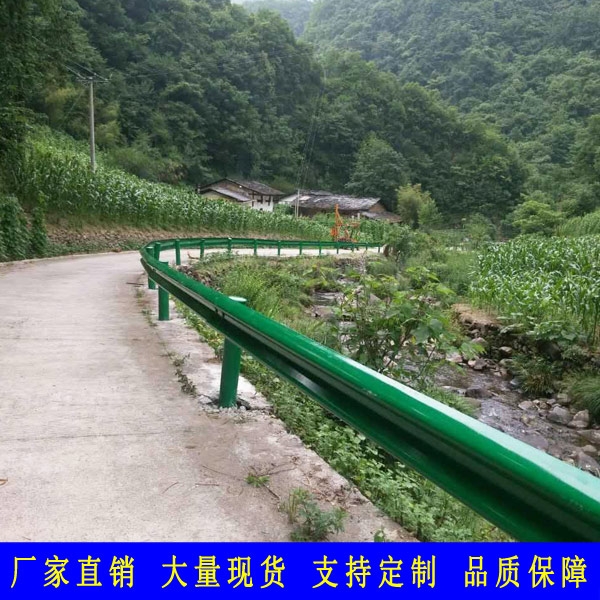 湛江國道波形護欄價格 A級公路波形梁護欄圖片 惠州村道波形板欄桿