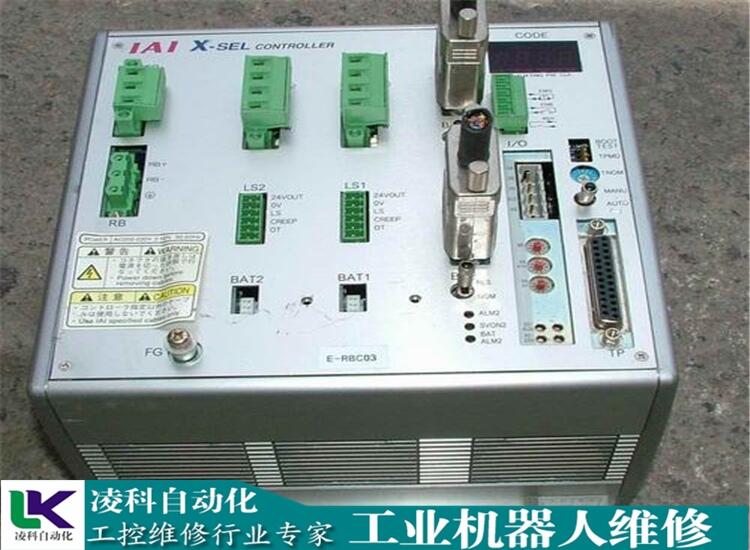 噴涂機(jī)器人維修驅(qū)動板故障