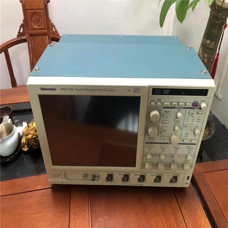 美國原裝tektronix/泰克DPO7104示波器