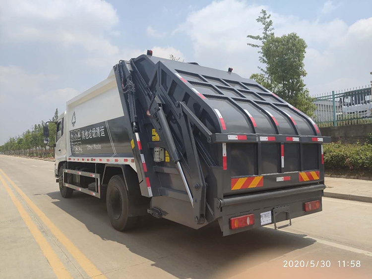 國外藍牌壓縮式垃圾車常備現車 隨提隨走