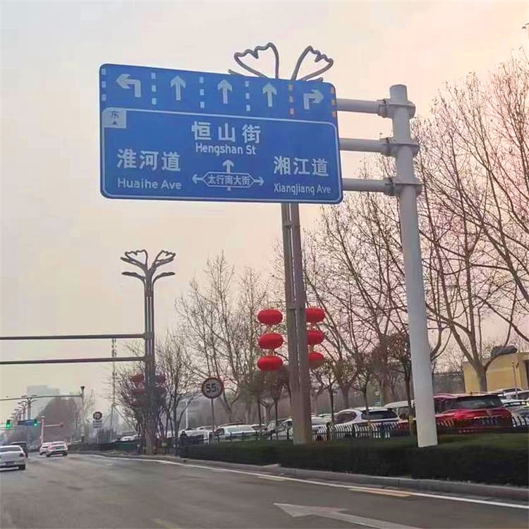 河北高速公路標(biāo)志桿廠家多種規(guī)格參數(shù)歡迎來圖定制天光燈具廠