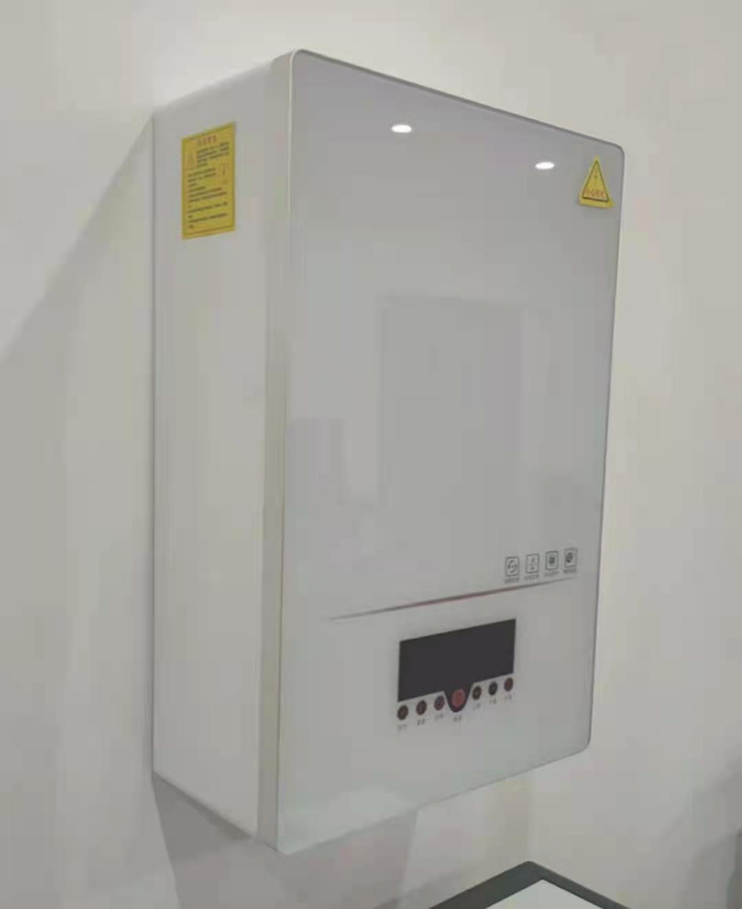 12KW匠奧家用采暖爐三維迷宮電壁掛爐供地暖暖氣片風(fēng)機(jī)盤管120平